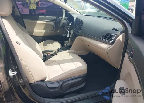 2018 Hyundai Elantra Se z USA, uszkodzony, nr VIN 5NPD74LF8JH308431